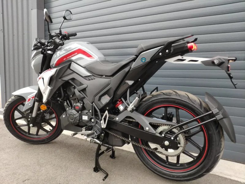 LIfan SR220 мотоцикл, мотосалон MotoPlus — фото 5