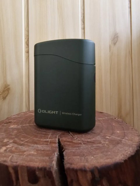 Ліхтар ручний Olight Baton 4 Premium Green