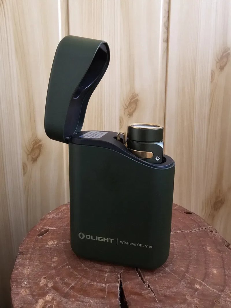 Ліхтар ручний Olight Baton 4 Premium Green — фото 7