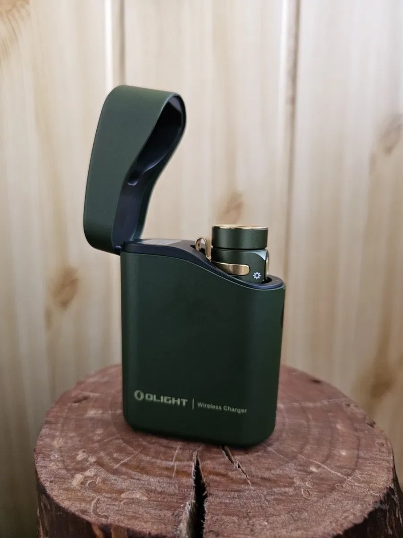 Ліхтар ручний Olight Baton 4 Premium Green — фото 8