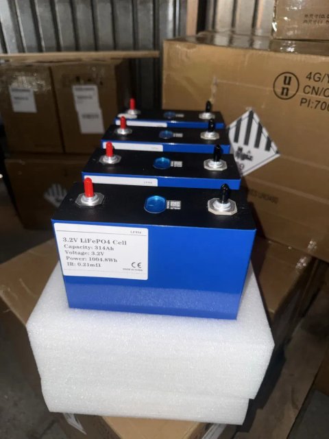 Lishen 314Ah LiFePO4 314Ah комірки 314Ah лішен 314 акумулятори LiFePO4 3.2V LFP батарея ячейки елементи живлення комірки ячейки ічейки