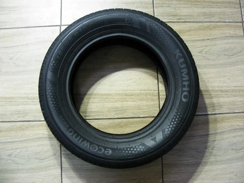 Літня гума 185/65/15 -4 шт.Kumho Ecowing ES31 . — фото 4