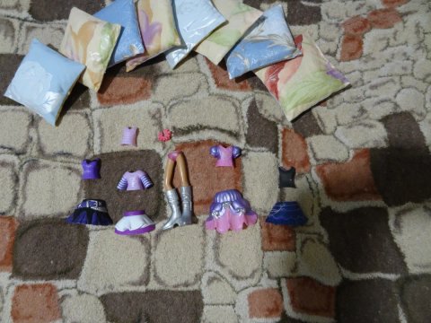 Лот пластиковой одежды Snap-On для кукол Bratz Kidz Братц оригинал