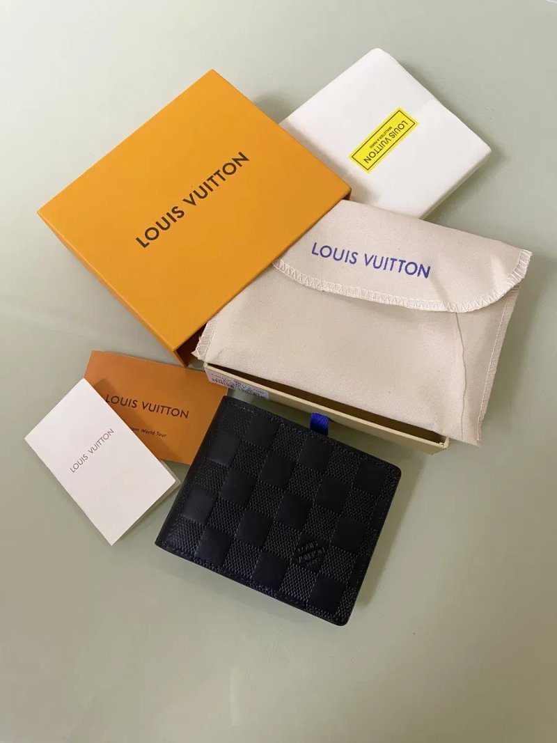 Louis Vuitton Multiple Purse Wallet — фото 3