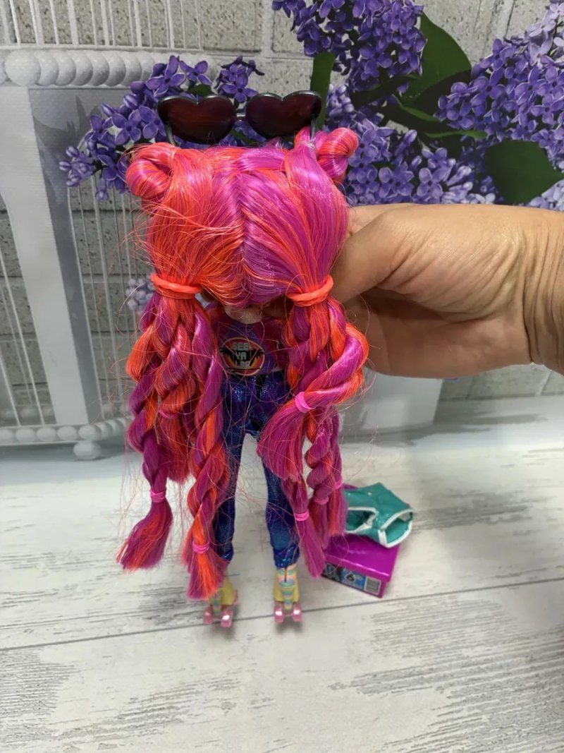 Лялька LOL Surprise OMG Roller Chick Fashion Doll — фото 5
