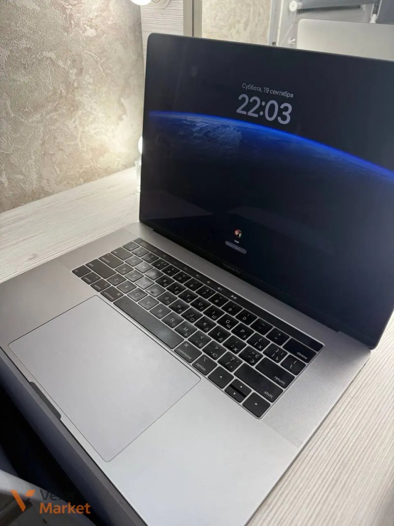 MacBook Pro 15" (2019) Space Gray 32 GB RAM / Intel Core i7 — фото 2
