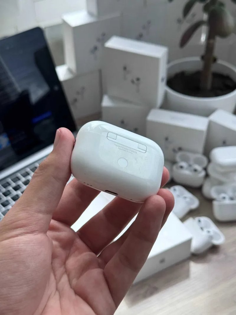 Магазин б/у Кейс AirPods Pro 2 A2700 Lightning A2699, A2698 Оригинал — фото 5