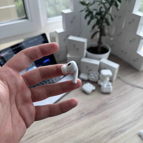 Магазин б/у Правий AirPods Pro 2 A2698 Lightning A2699, A2700 Оригинал
