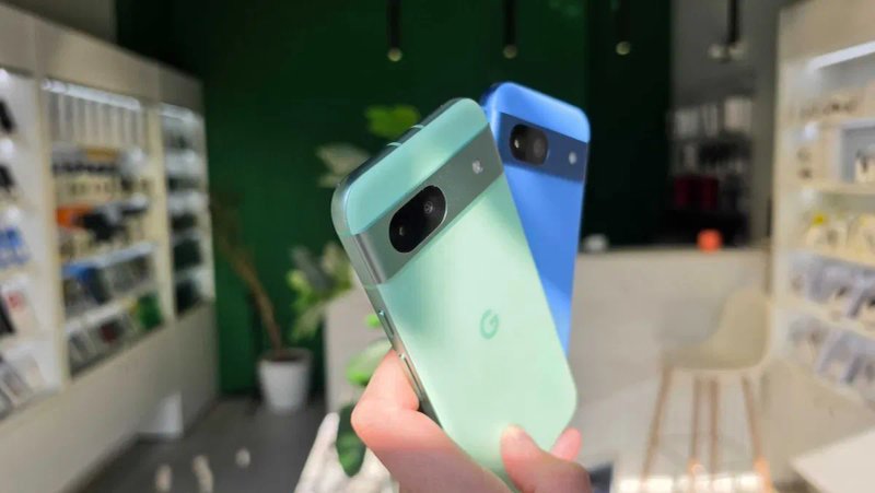 Магазин Google Pixel 8a 8/128GB Bay/Aloe/Obsidian Гарантiя Trade In — фото 3