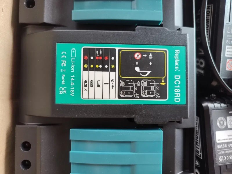 Makita DC18RD и два аккумулятора BL1855B. — фото 6