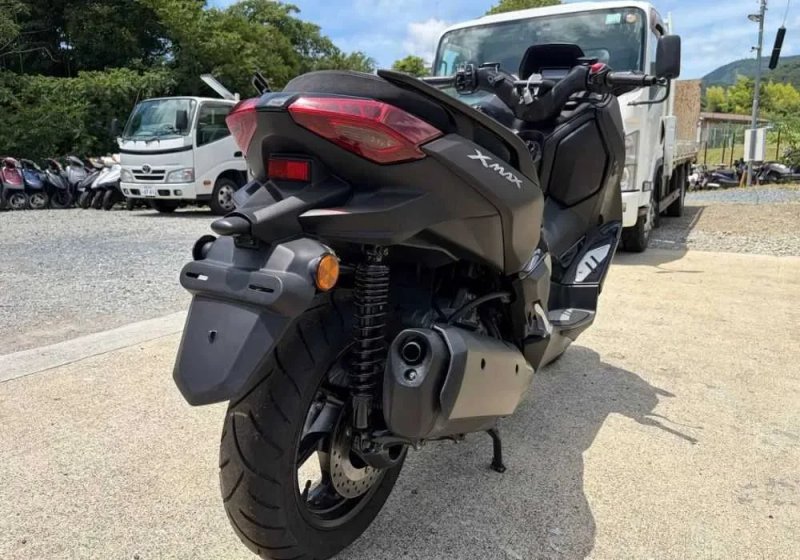 Максі-скутер YAMAHA X-MAX250 ABS 2024 — фото 3