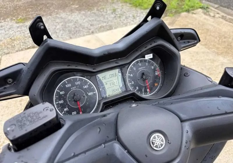 Максі-скутер YAMAHA X-MAX250 ABS SG70J 2022 Пробіг 3 943 км в Артмото з документами — фото 4