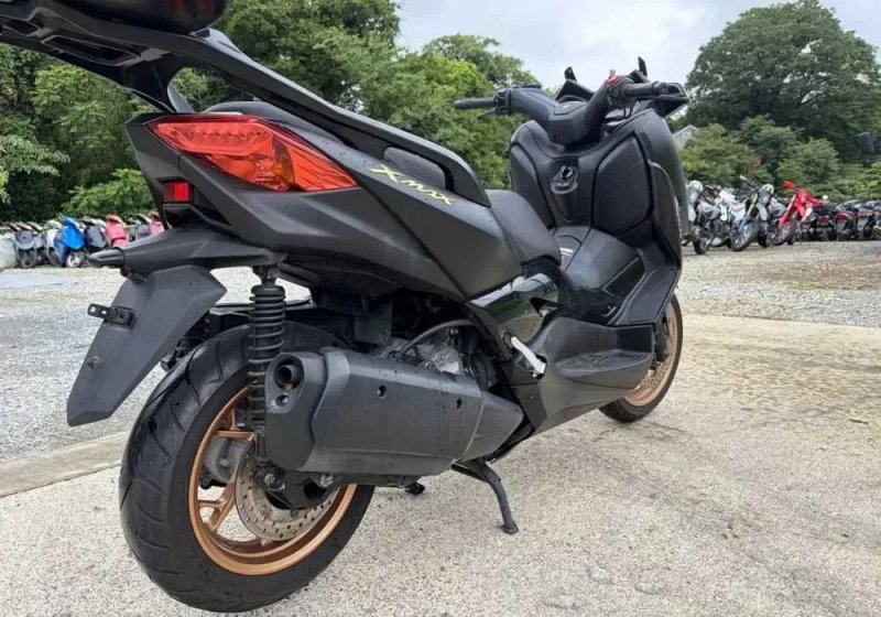 Максі-скутер YAMAHA X-MAX250 ABS SG70J 2022 Пробіг 3 943 км в Артмото з документами — фото 5