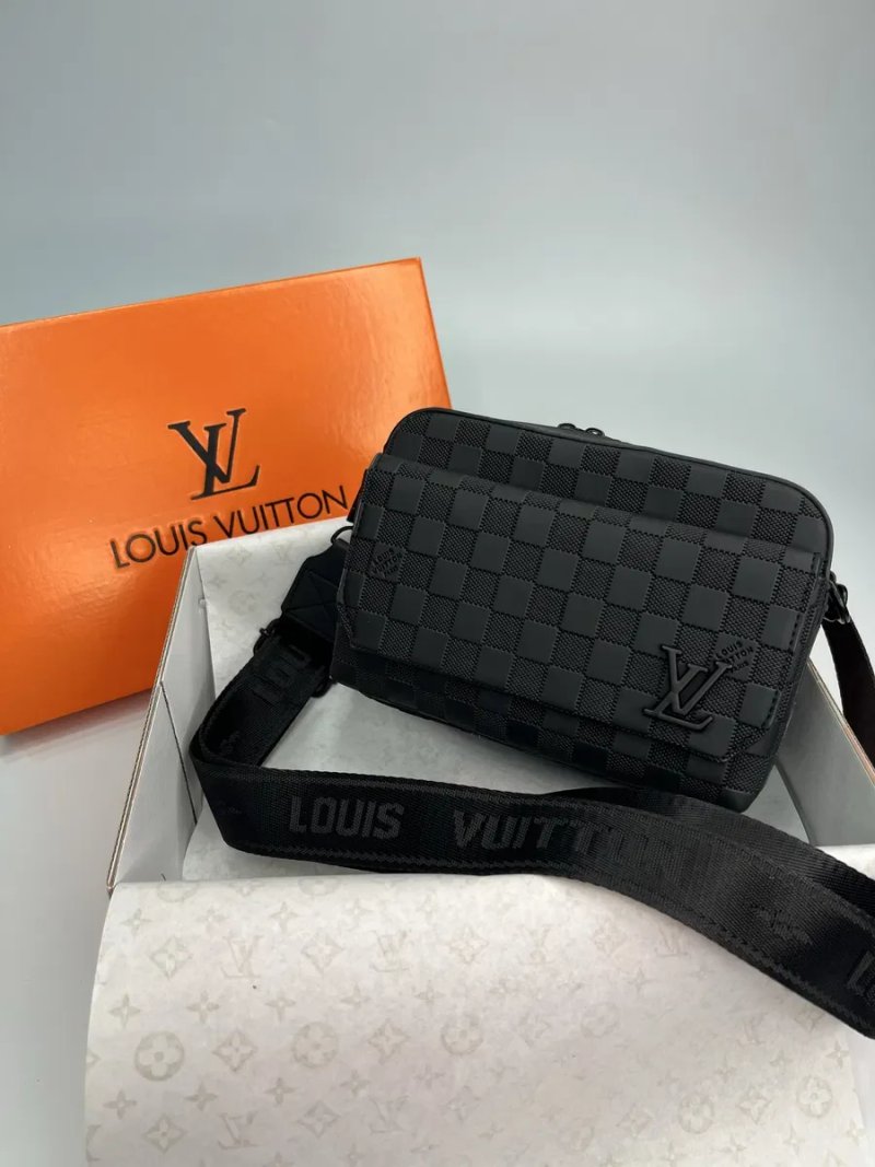 Man bag Louis Vuitton trend / чоловіча сумка через плече — фото 8