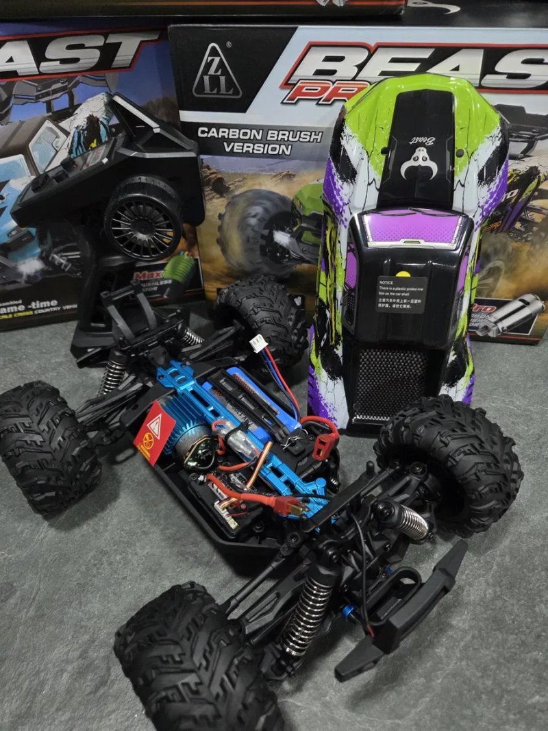 Машинка SG116 PRO на радіокеруванні радіокерований автомобіль 1:16 4WD Автомобіль 50 км/год Дрифт Автомобіль 4×4 — фото 6