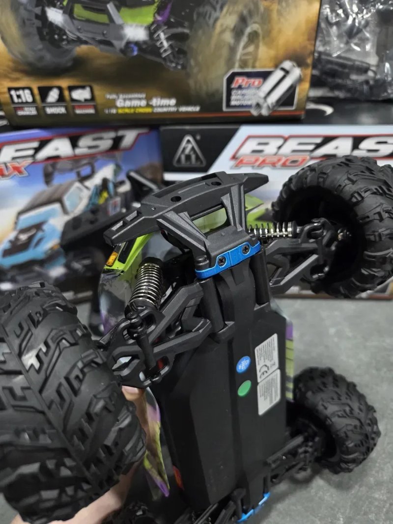 Машинка SG116 PRO на радіокеруванні радіокерований автомобіль 1:16 4WD Автомобіль 50 км/год Дрифт Автомобіль 4×4 — фото 7