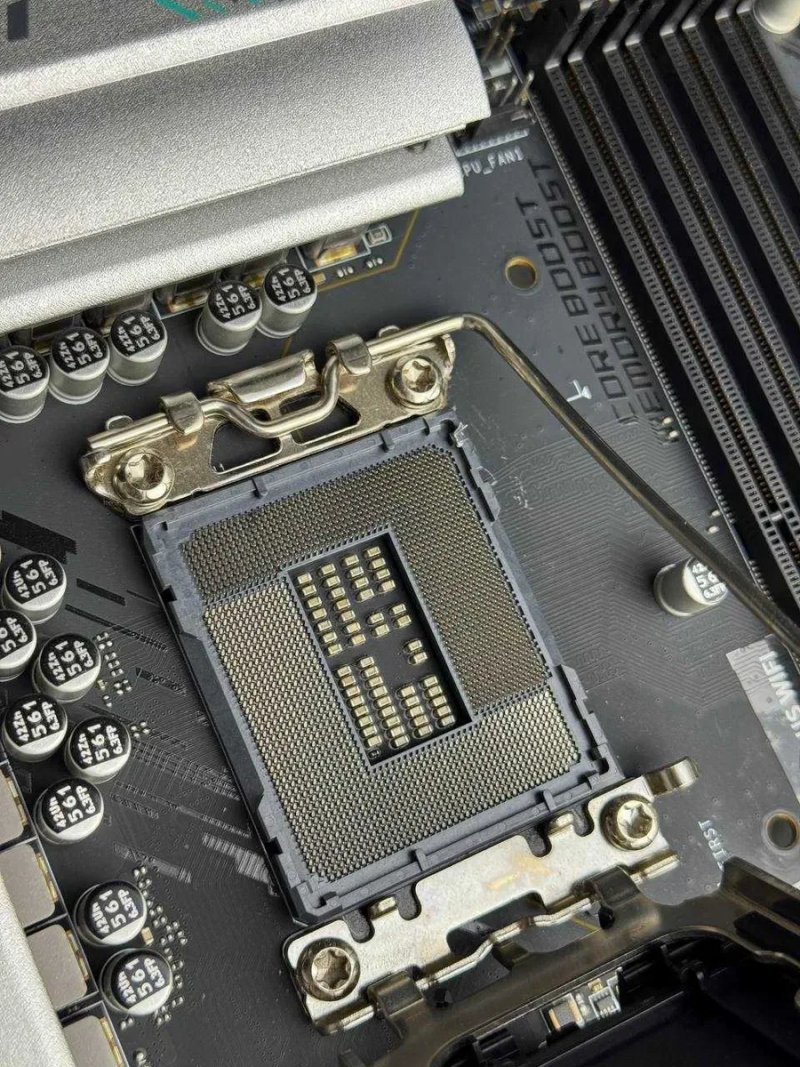 Материнська плата MSI B760M GAMING PLUS WIFI s1700 | МАГАЗИН | Гарантія 90 днів — фото 5
