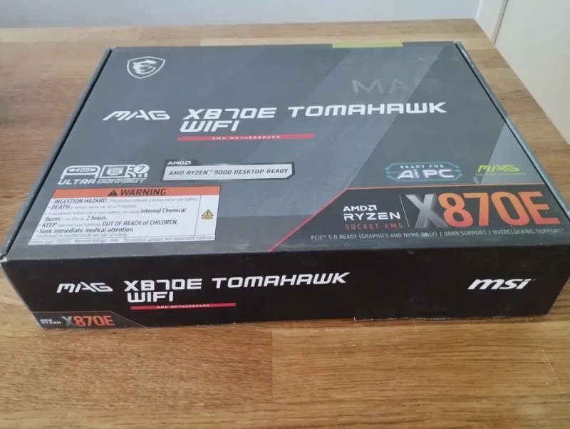 Материнская плата MSI MAG X870E Tomahawk Wi-Fi — фото 4