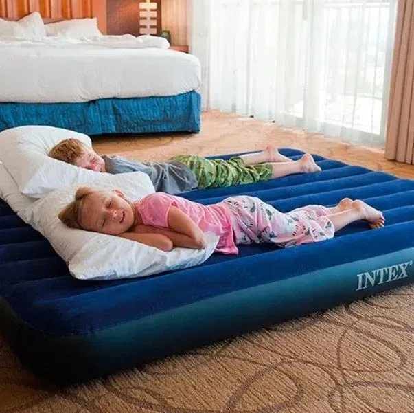 Матрас надувной INTEX двухместный большой и качественный в комплекте с насосом, высокий матрас велюровое покрытие — фото 5