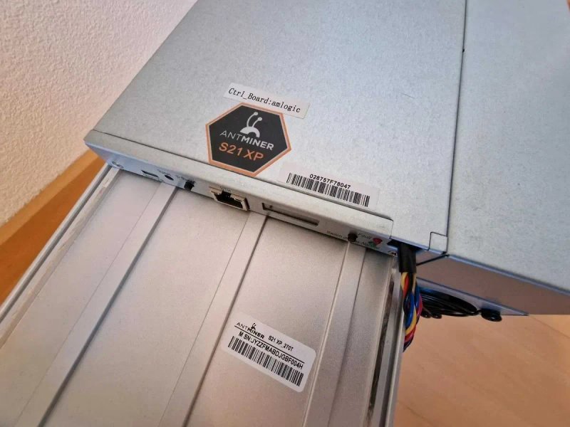 Майнер Bitmain Antminer S21xp 270T 3760$ + Гарантія! — фото 3