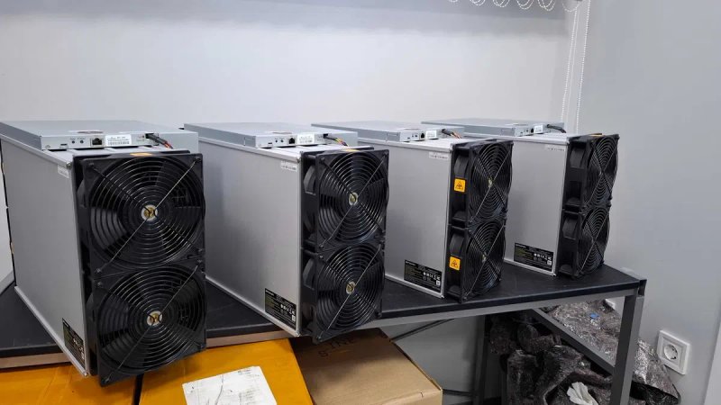 Майнер Bitmain Antminer S21xp 270T 3760$ + Гарантія! — фото 5