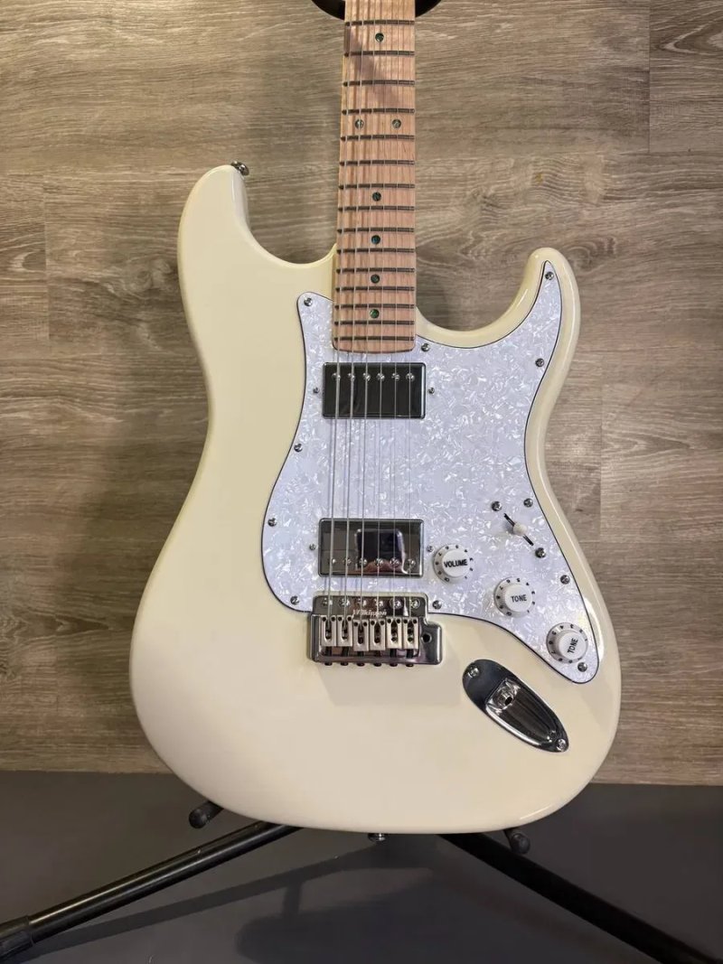 Майстрова електрогітара Fender Stratocaster  HH — фото 3