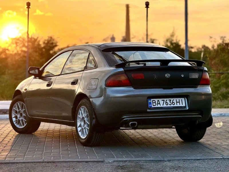 Mazda 323 В Ідеальному Стані Газ/Бензин КОНДИЦІОНЕР!!! Кожна фотографія відповідає Дійсності! Стан Дійсно Дуже доглянутий та Збережений!!! — фото 6