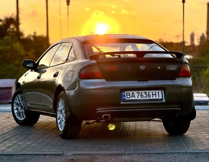 Mazda 323 В Ідеальному Стані Газ/Бензин КОНДИЦІОНЕР!!! Кожна фотографія відповідає Дійсності! Стан Дійсно Дуже доглянутий та Збережений!!! — фото 7