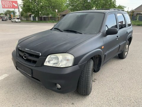 Мазда Требут 2.3бензин полный привод