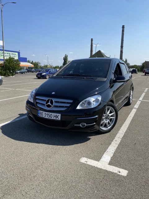 Mercedes-Benz B class 2010 • W245 (FL) • 2.0 AT (136 к.с.) • Premium Full