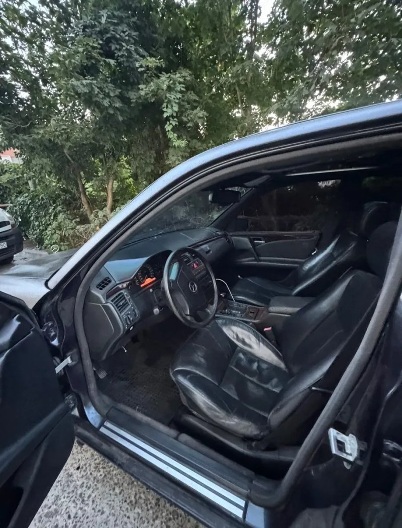 Mercedes Benz W210 3.2 Автомат ,Газ/Бензин,переоформление, экономное авто — фото 2