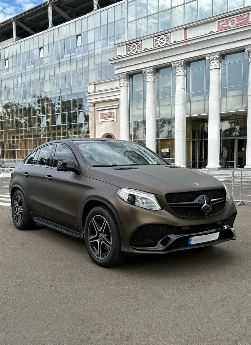 Mercedes  GLE Coupe AMG Stile 2018г — фото 2