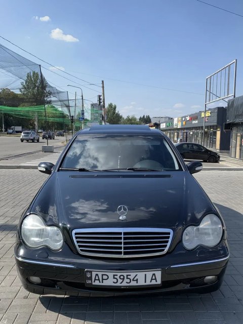 Mercedes Цешка 203