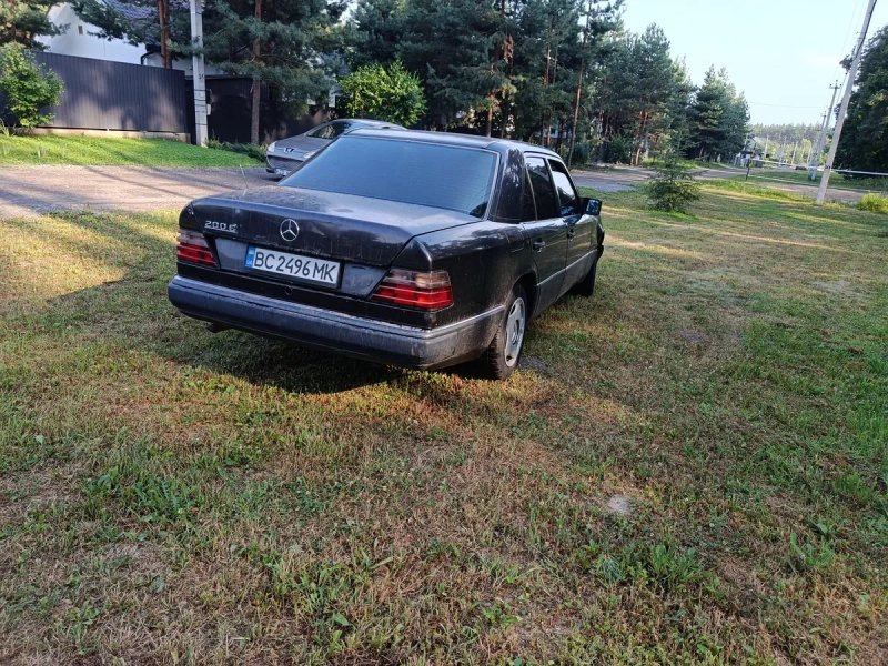 Мерседес 124 2.0 газ/бенз. 1991 г.в. на ходу. — фото 4