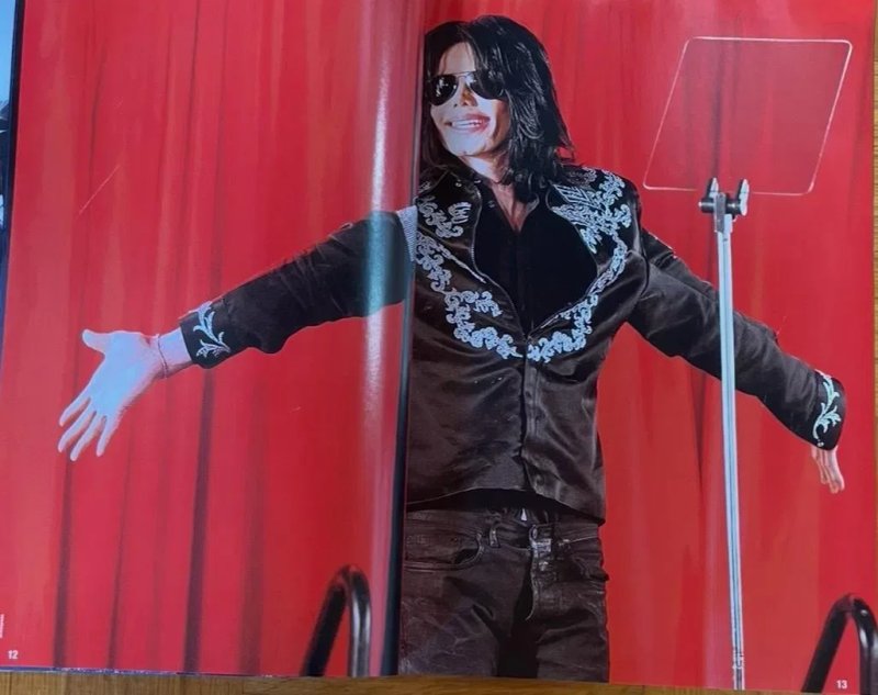 Michael Jackson - King of Pop. Історія короля поп музики.. — фото 3