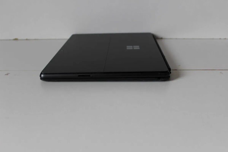 Microsoft Surface Pro 9 i5/16Gb/256Gb/512Cb — фото 2