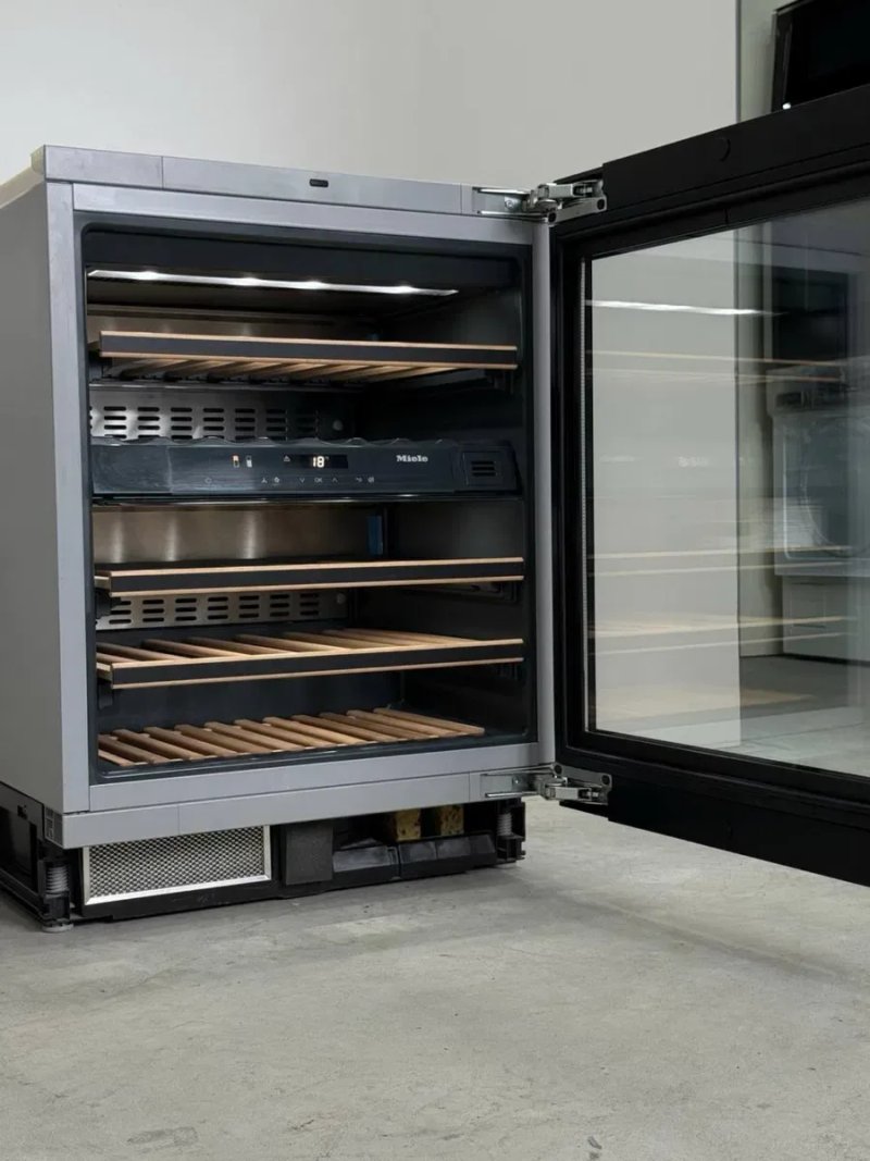 Miele KWT 6322 UG вбудований винний холодильник 2 зони 34 пляшки — фото 6