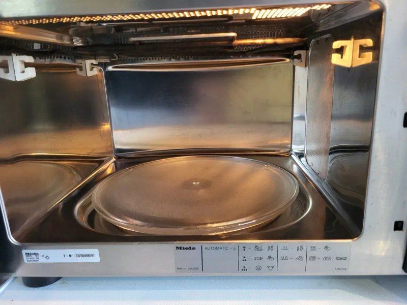 Мікрохвильова піч Miele 25л 1000w нержавійка  з грилем — фото 3