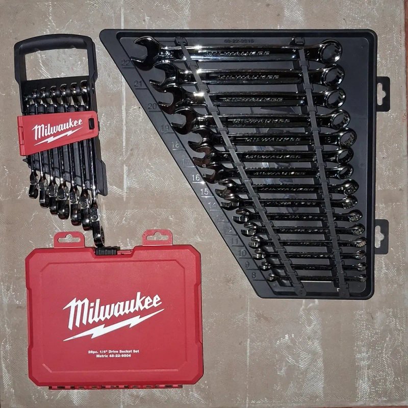 Milwaukee набір метричних ключів (15 шт.)
Набір метричних ключів Milwaukee MAXBITE (15 шт.) — фото 7