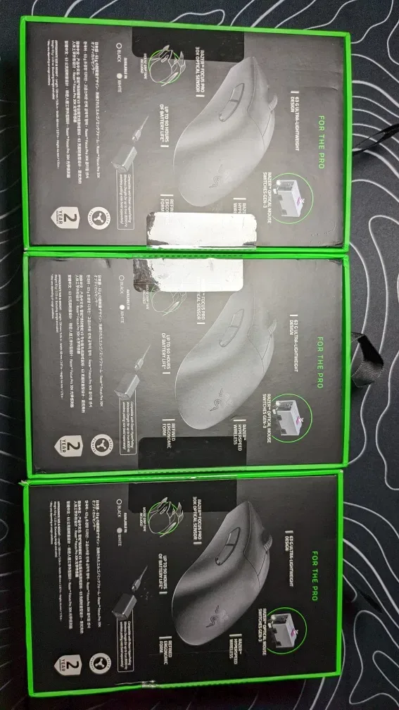 Миша Razer DeathAdder V3 PRO Wireless & Mouse Dock Black — фото 7