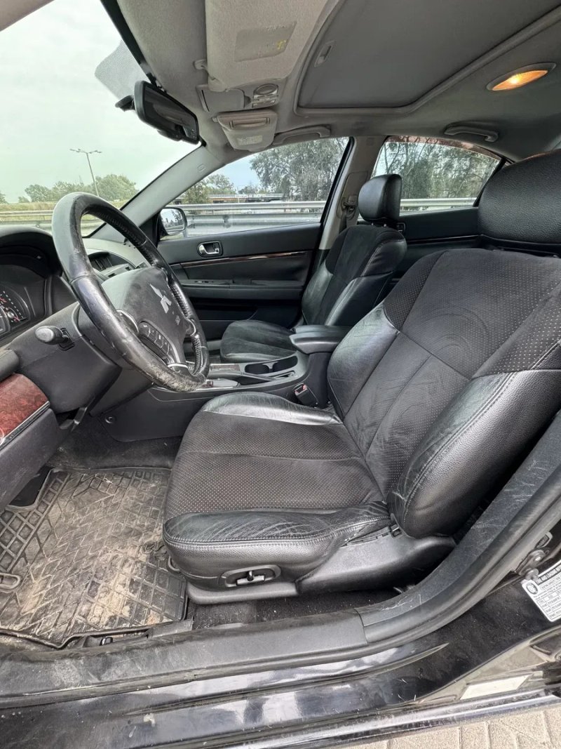 Mitsubishi Galant 2.4 автомат 2008 — фото 8