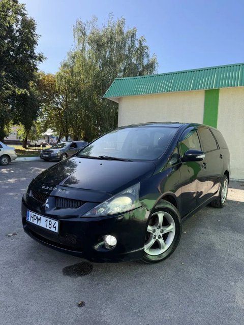 Mitsubishi Grandis 2.0d продам