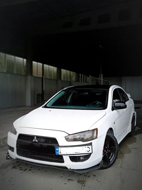 Mitsubishi lancer 10 2009 газ/ бенз автомат