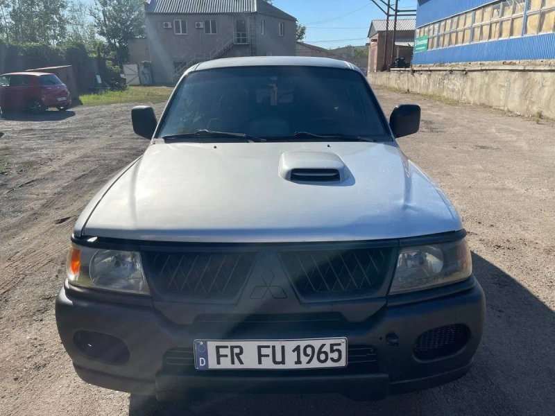 Mitsubishi Pajero Sport ( Містубісі Паджеро спорт) 2,5 дизель 2004 рік Повний привід 4Х4 Гарний позашляховик — фото 4