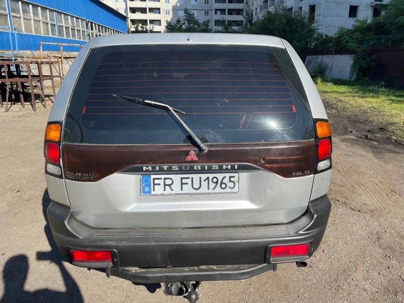 Mitsubishi Pajero Sport ( Містубісі Паджеро спорт) 2,5 дизель 2004 рік Повний привід 4Х4 Гарний позашляховик — фото 6