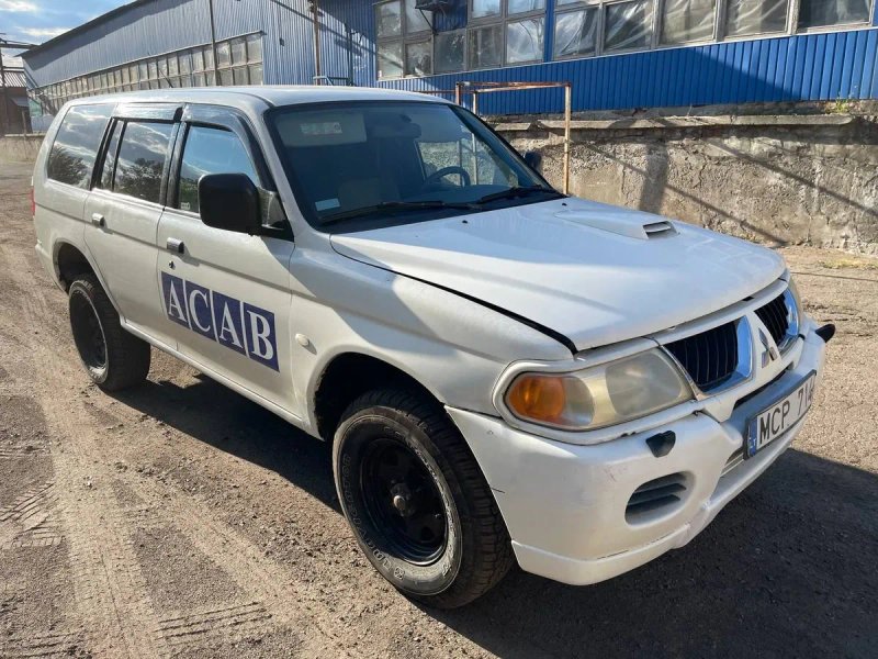 Mitsubishi Pajero Sport( Мітсубісі Паджеро Спорт) 2,5 Дизель Механіка Повний привід 4Х4 Гарний позашляховик — фото 2