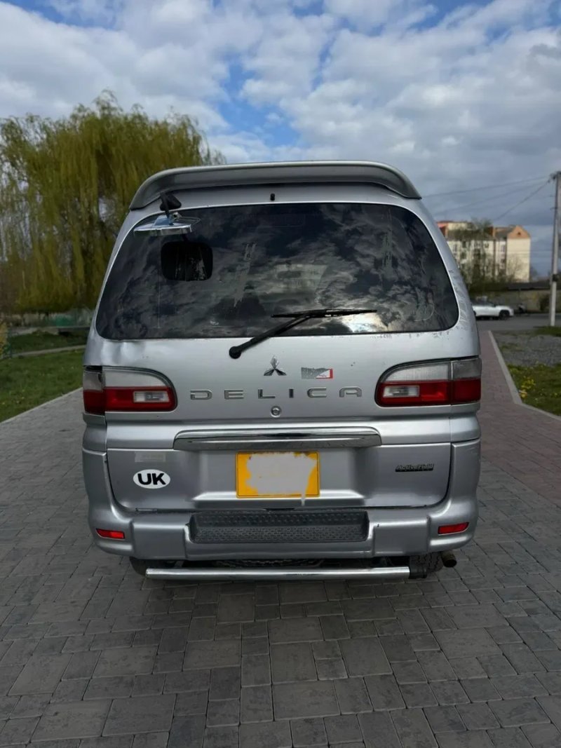 Мітсубісі Деліка 4*4 Mitsubishi Delica 3.0 benz 2006 р — фото 6
