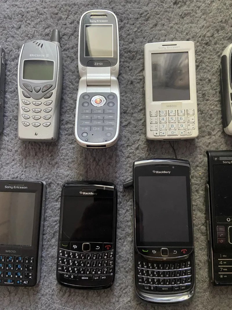 Мобильный телефон SE K750 — фото 3