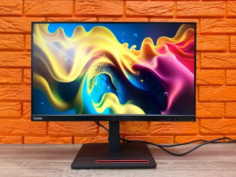 Монітор 23.8" Lenovo ThinkVision P24h-20/ 2560x1440 (2K QHD) IPS/ Type-C до 75ВТ, RJ-45 LAN/ Гарантія 1 рік