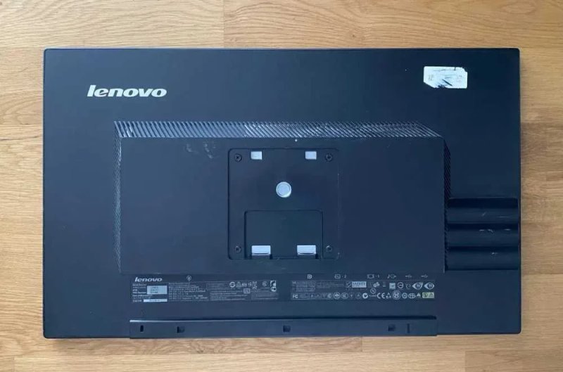 Монітор 23" Lenovo ThinkVision LT2323Pwa FullHD DP/DVI/VGA USB-Hub — фото 2